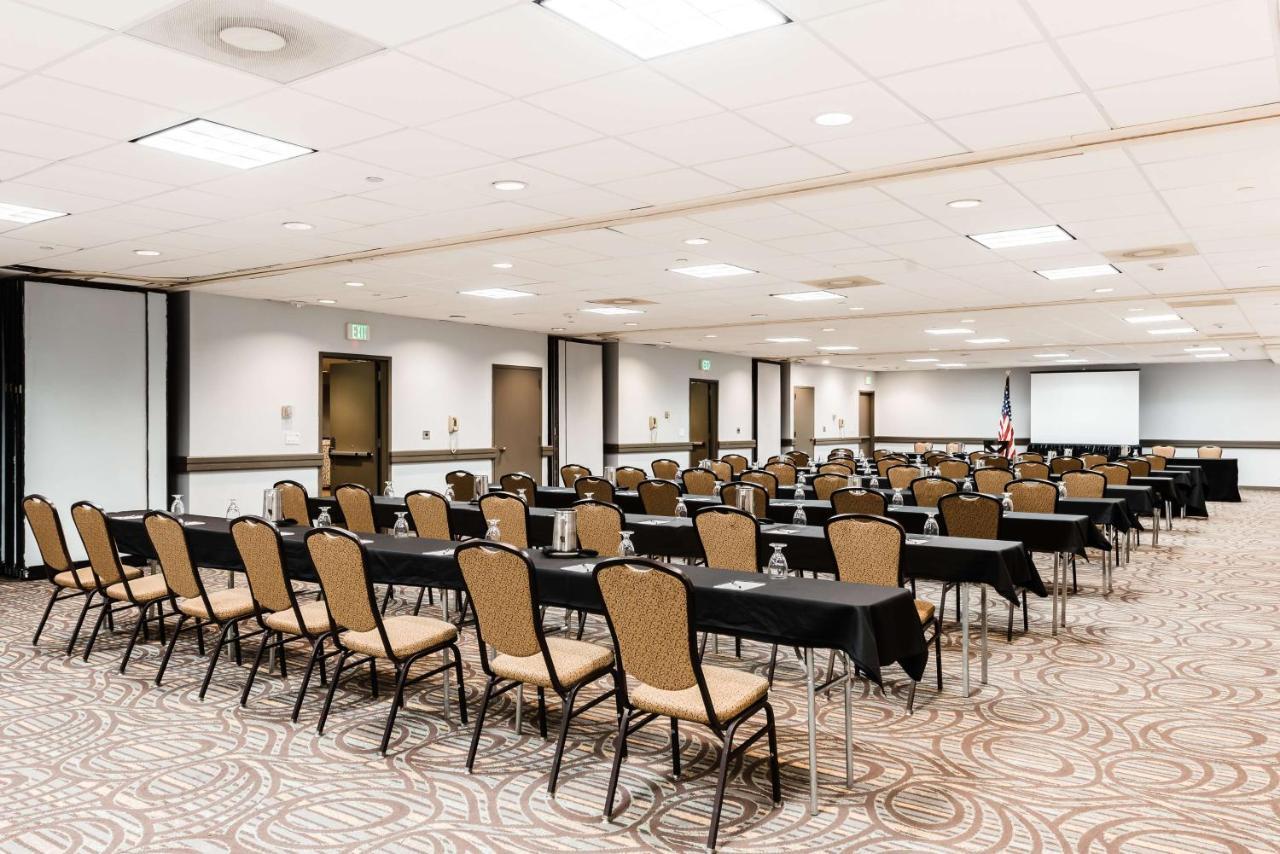Radisson Hotel Denver-Aurora Eksteriør billede