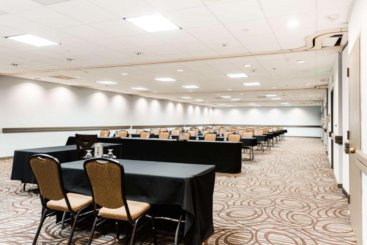 Radisson Hotel Denver-Aurora Eksteriør billede